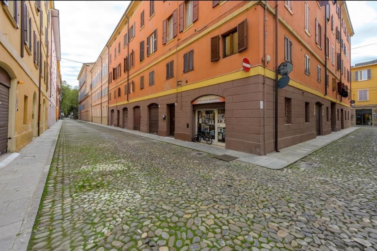 La Sosta 2-Casa Accanto Alla Stazione Dei Treni Módena Exterior foto